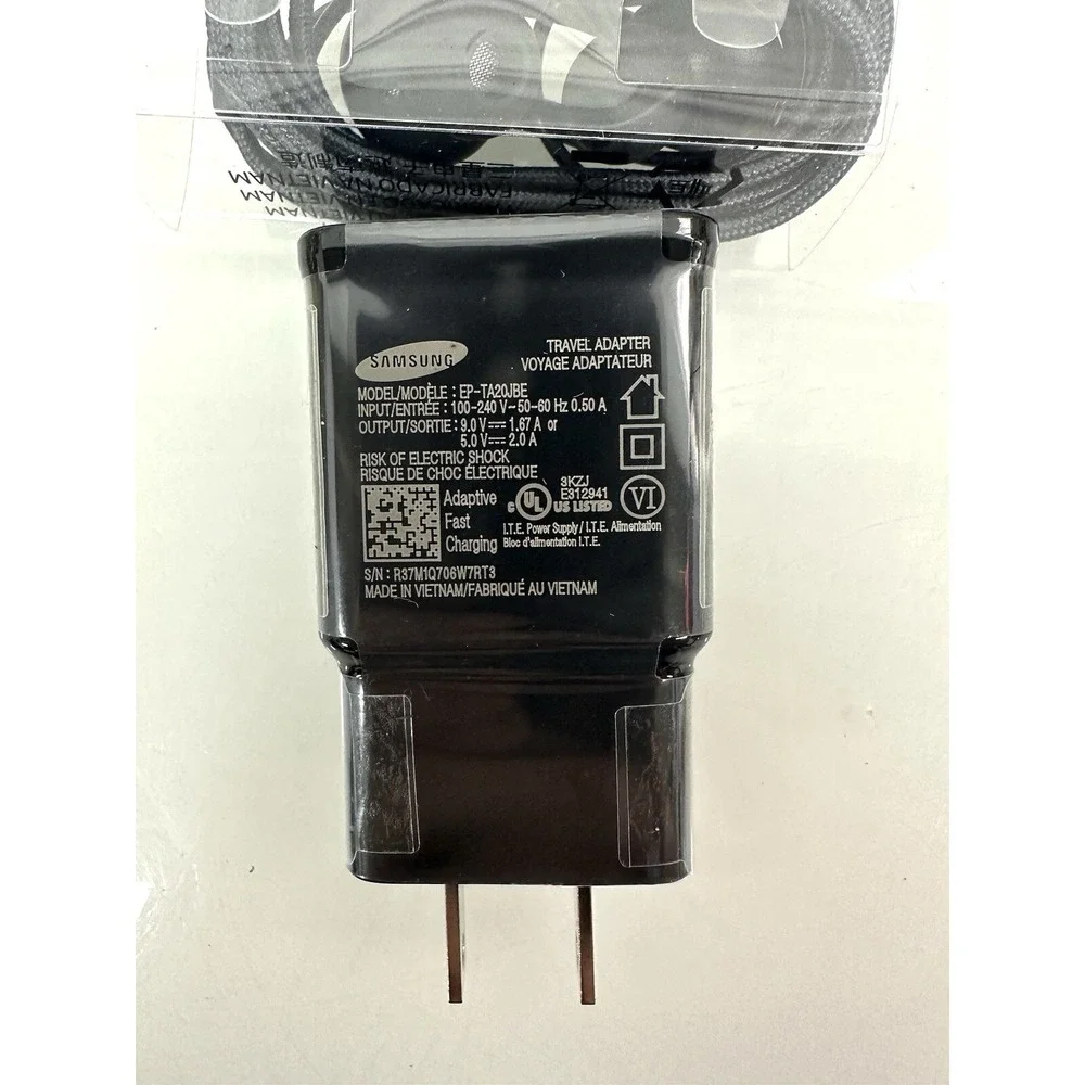 Box With Charging plug, headphones, adapter for Samsung Galaxy